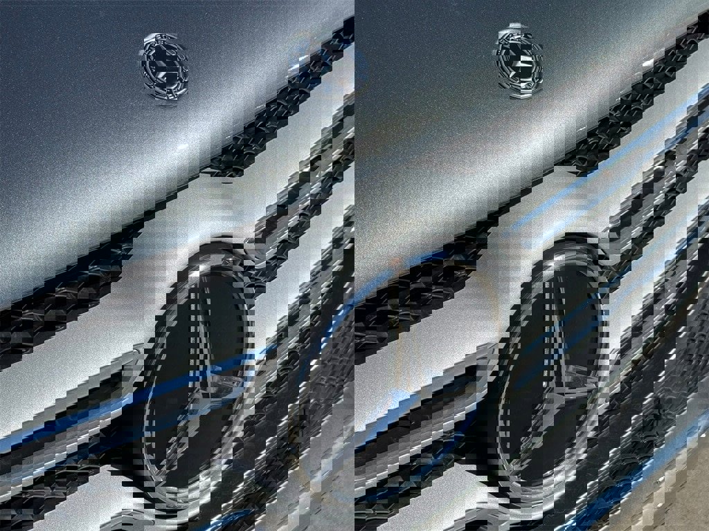 Used 2022 Mercedes-Benz GLE 350 w/ Premium Package image 4