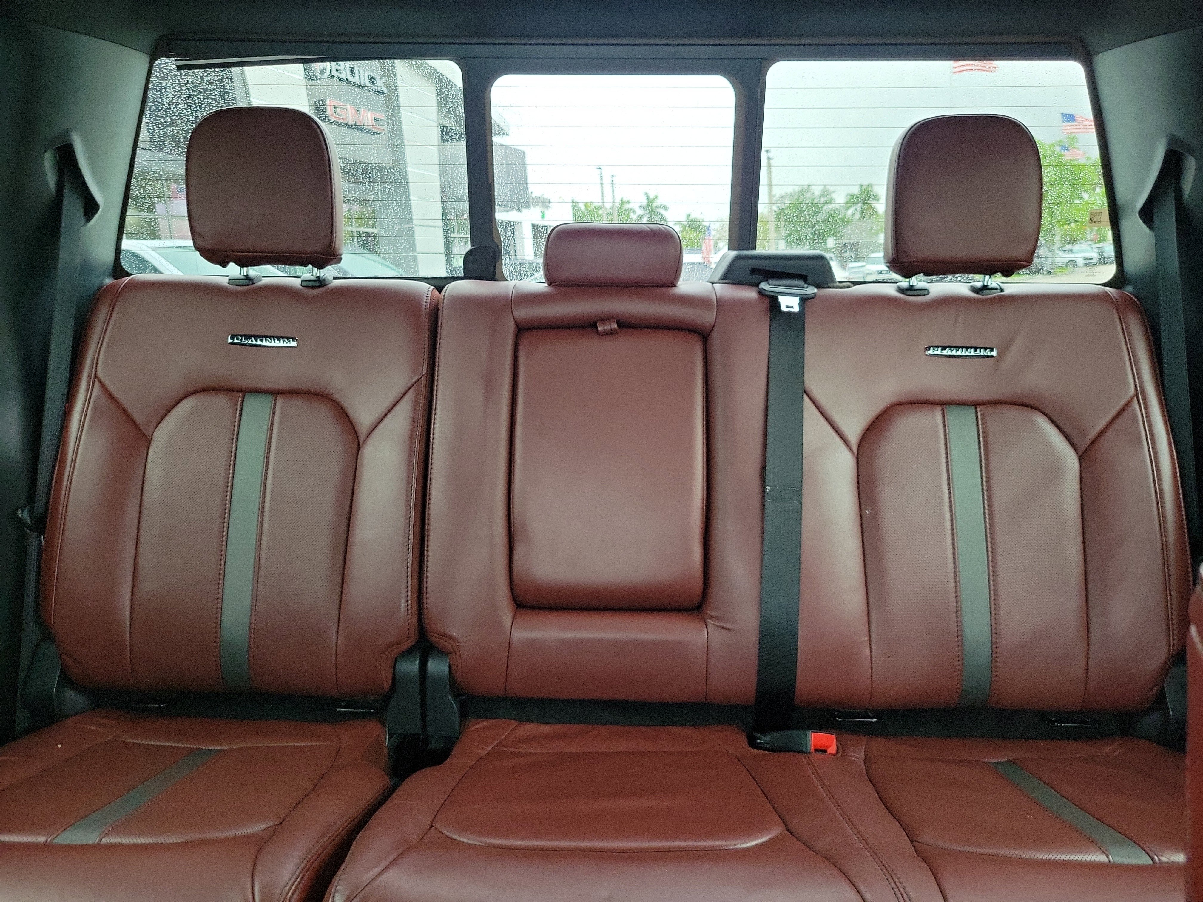 Used 2022 Ford F350 Platinum image 16