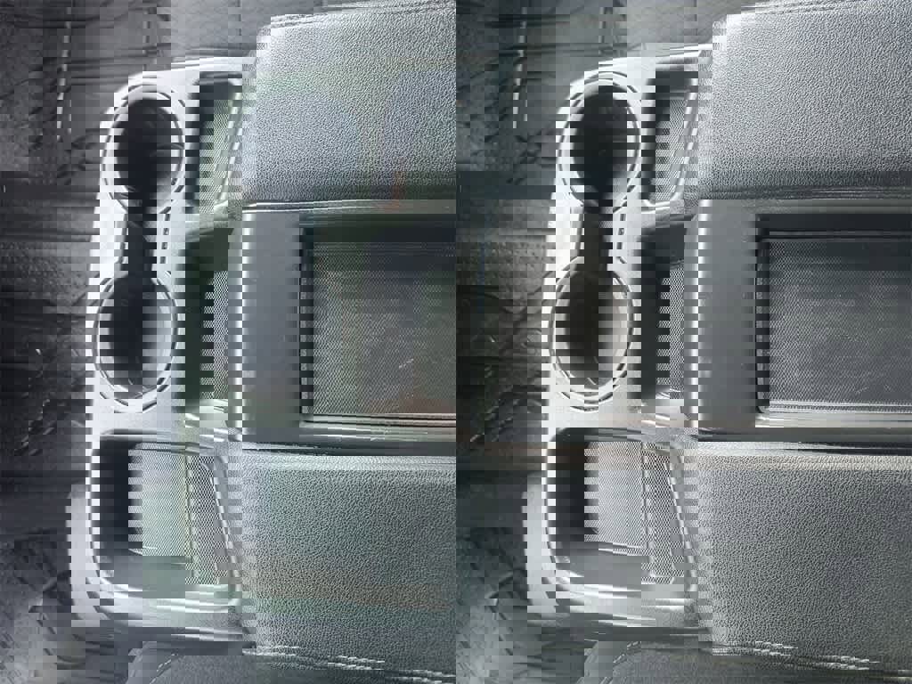 Used 2022 Chevrolet Silverado 1500 Custom image 20