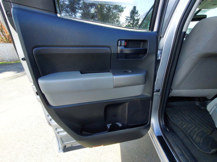 Used 2012 Toyota Tundra 4x4 Double Cab w/ TRD Off-Road Pkg image 12