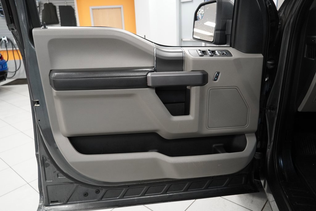 Used 2019 Ford F150 XLT w/ XTR Package image 16