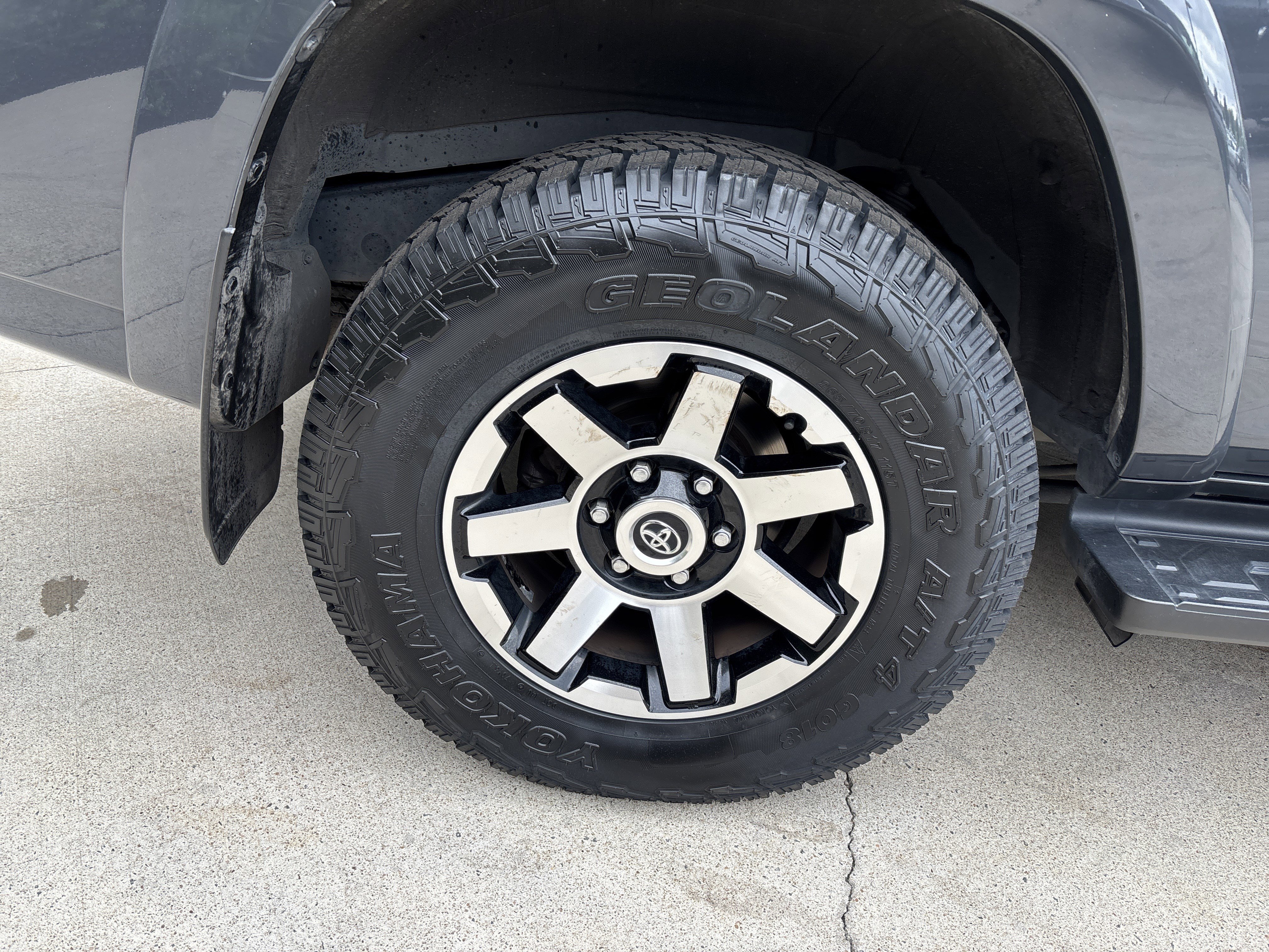 Used 2024 Toyota 4Runner TRD Off-Road AWD/4WD image 36