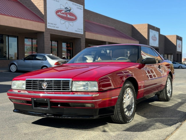 Used 1993 Cadillac Allante image 8