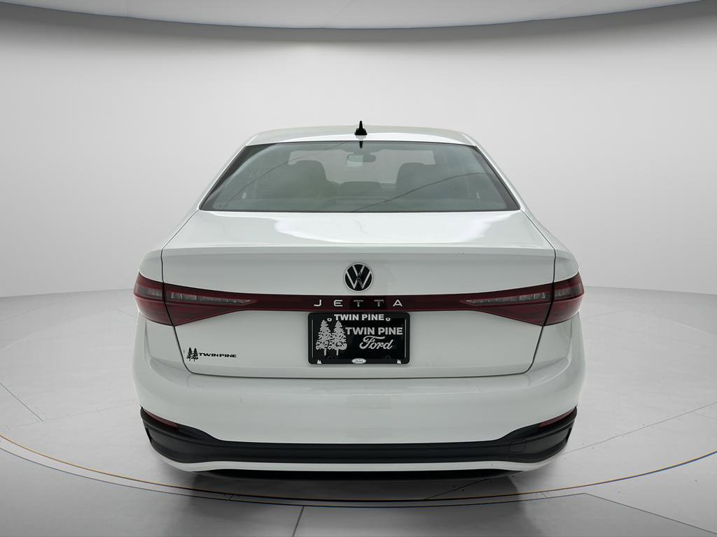 Used 2025 Volkswagen Jetta Sport FWD image 6
