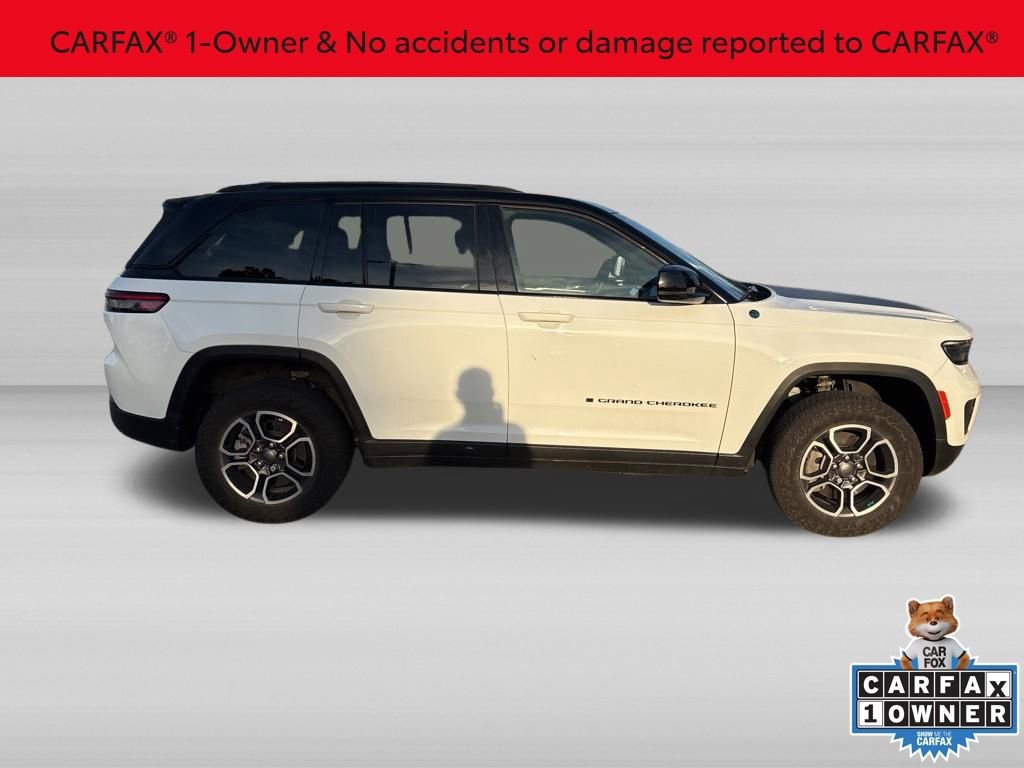 Used 2023 Jeep Grand Cherokee Trailhawk AWD/4WD image 2
