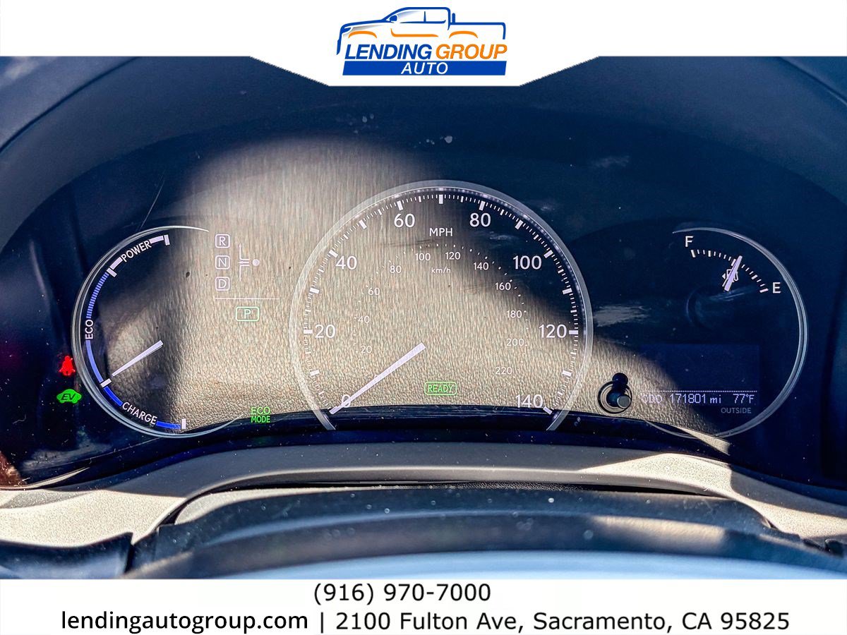 Used 2012 Lexus CT 200h Premium FWD image 21