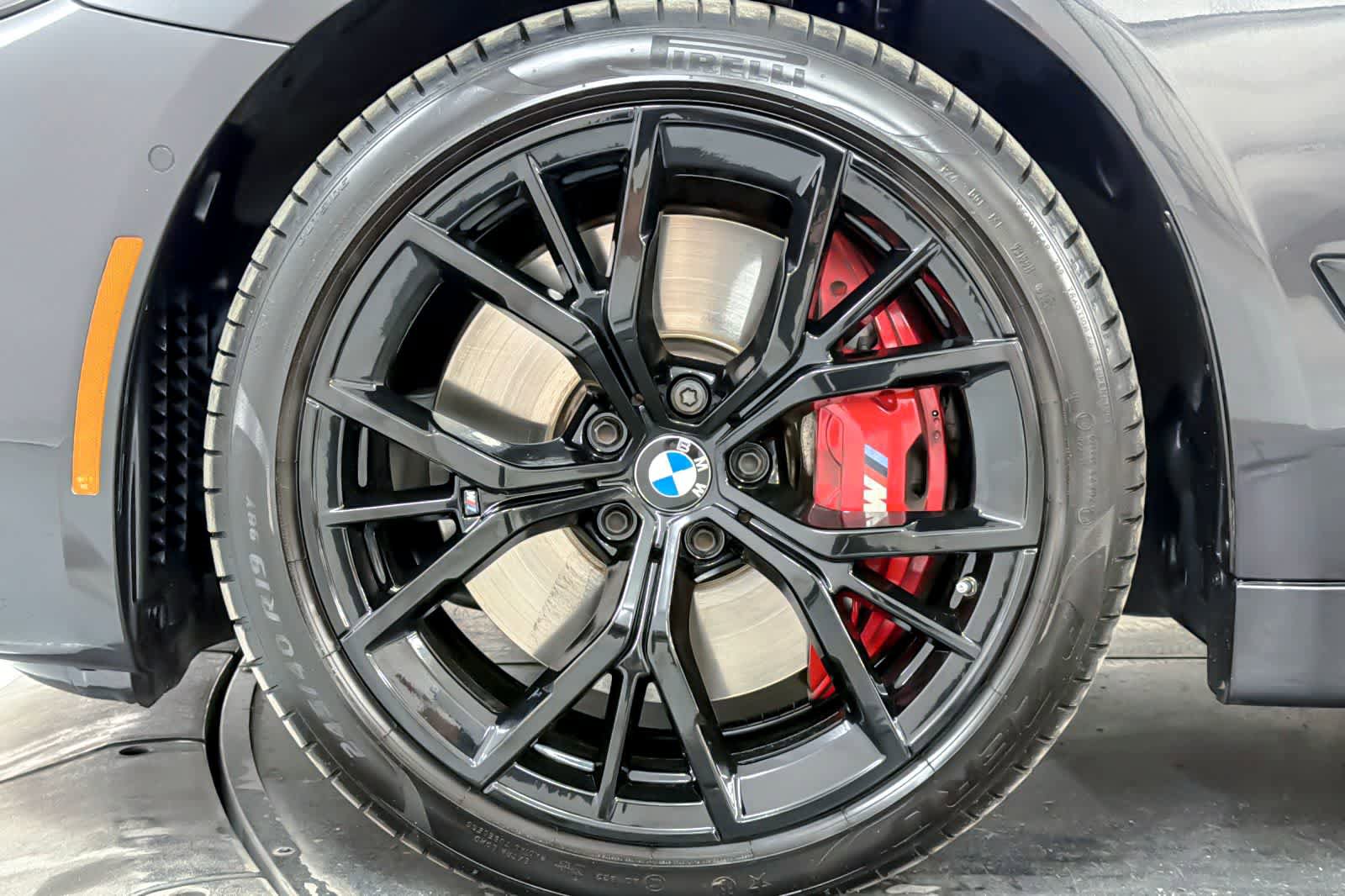 Used 2023 BMW 540i w/ Executive Package RWD image 26