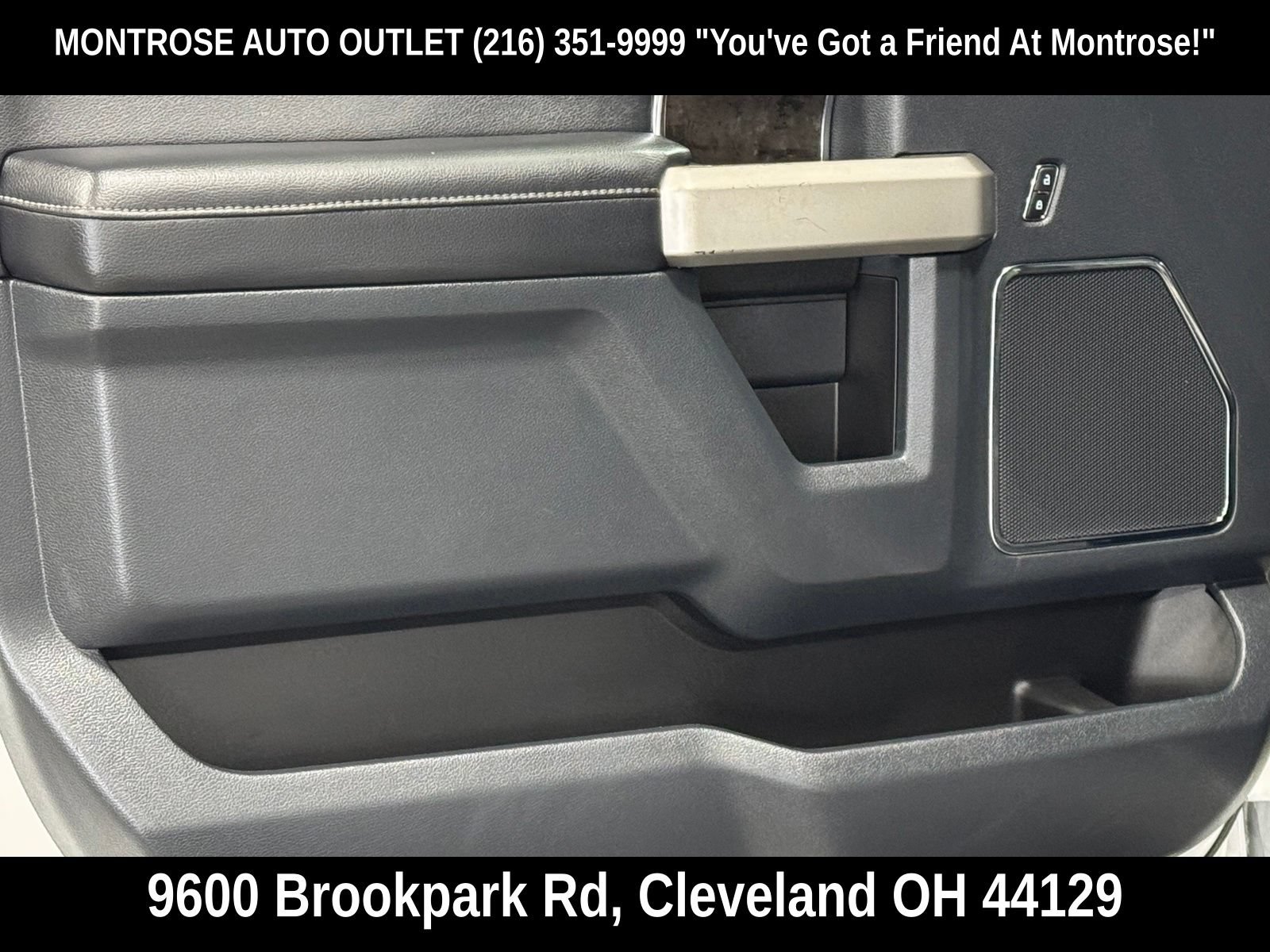 Used 2022 Ford F250 Lariat w/ Black Appearance Package AWD/4WD image 14