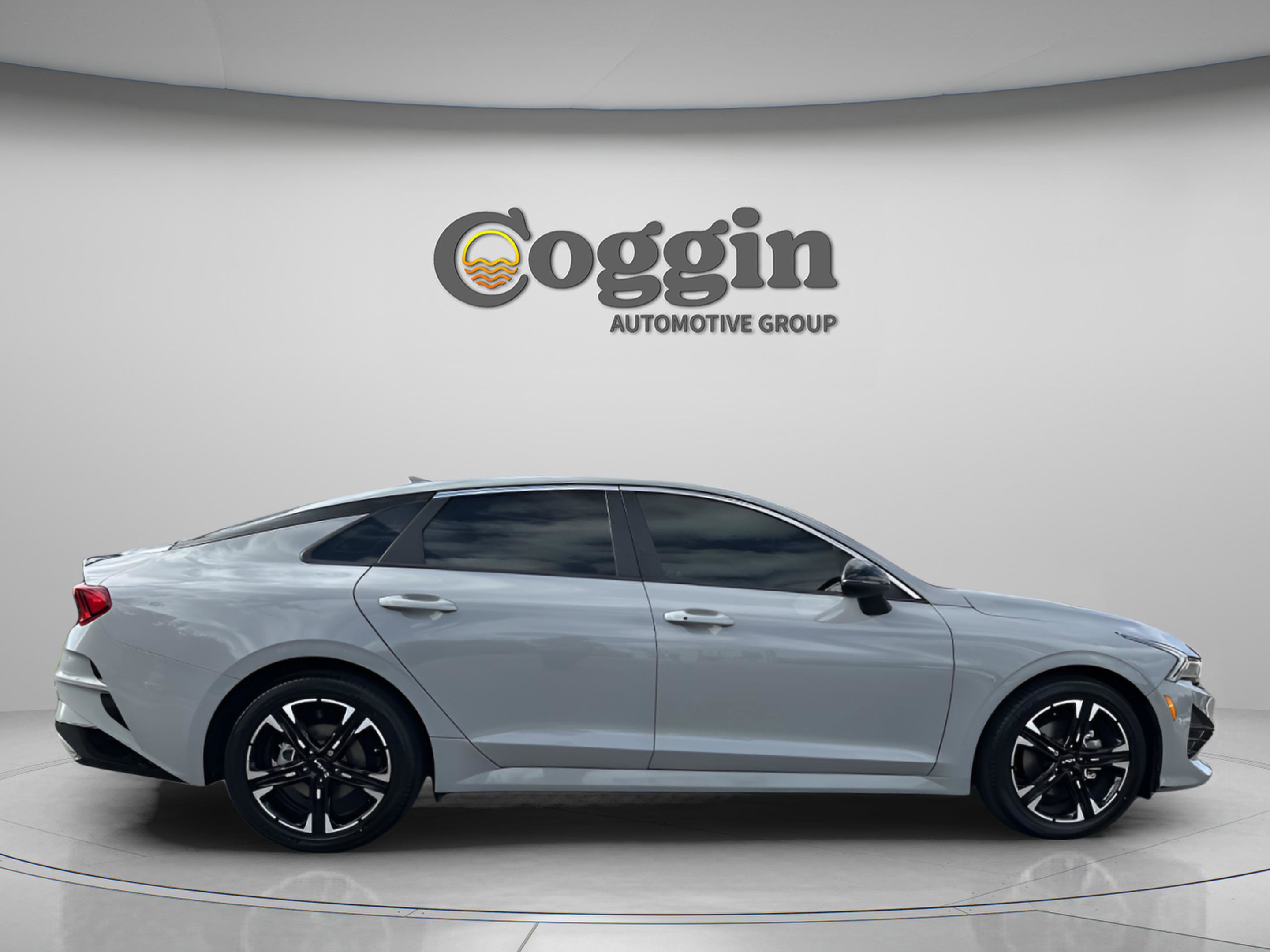 Used 2024 Kia K5 GT-Line w/ GT-Line Premium Package image 8