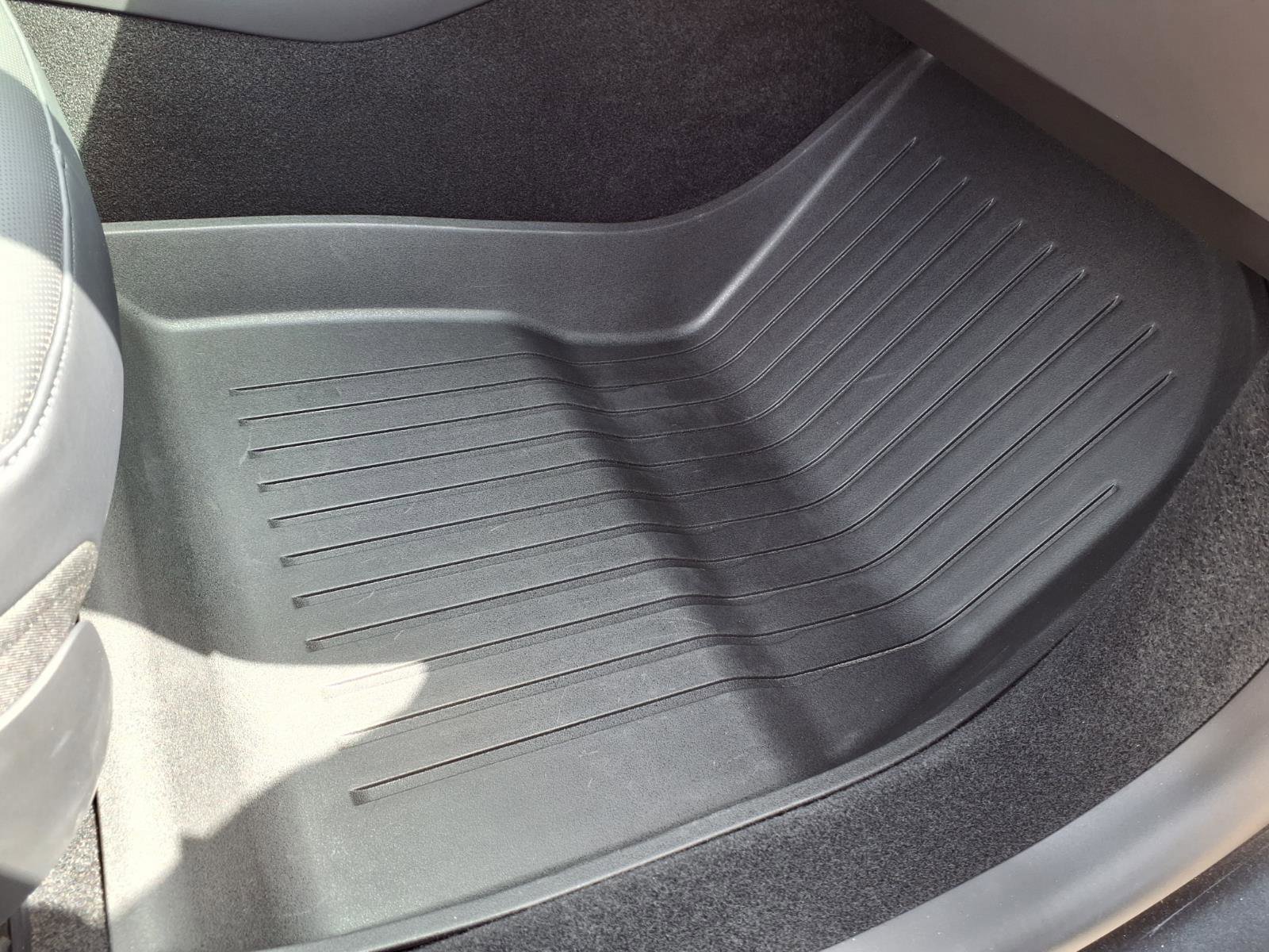 Used 2025 Tesla Model 3 Long Range image 27