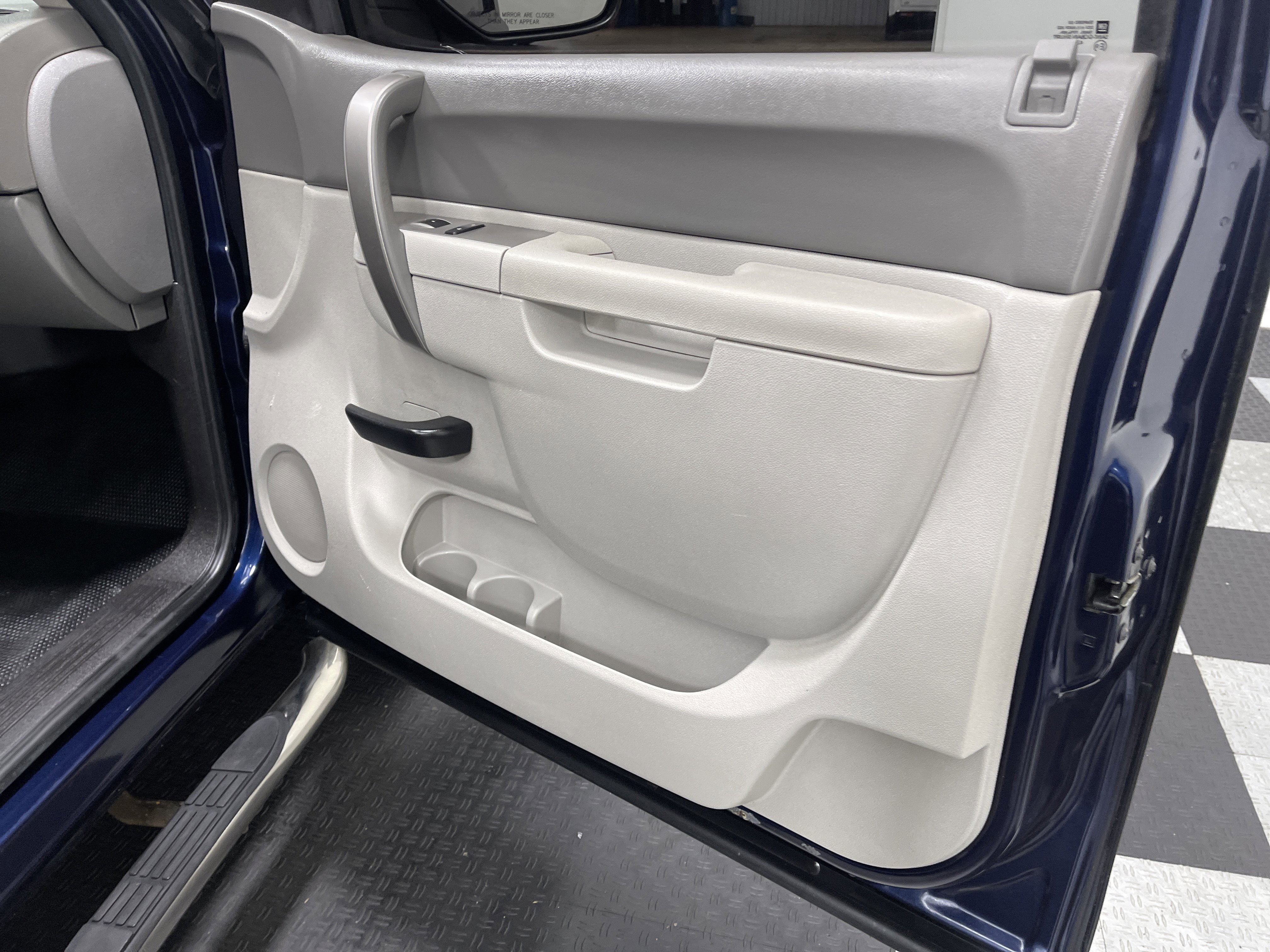 Used 2011 Chevrolet Silverado 1500 W/T RWD image 23