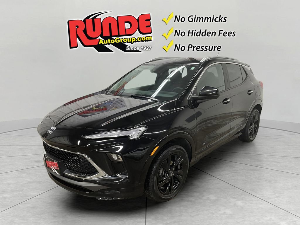 Used 2025 Buick Encore GX Sport Touring AWD/4WD image 1