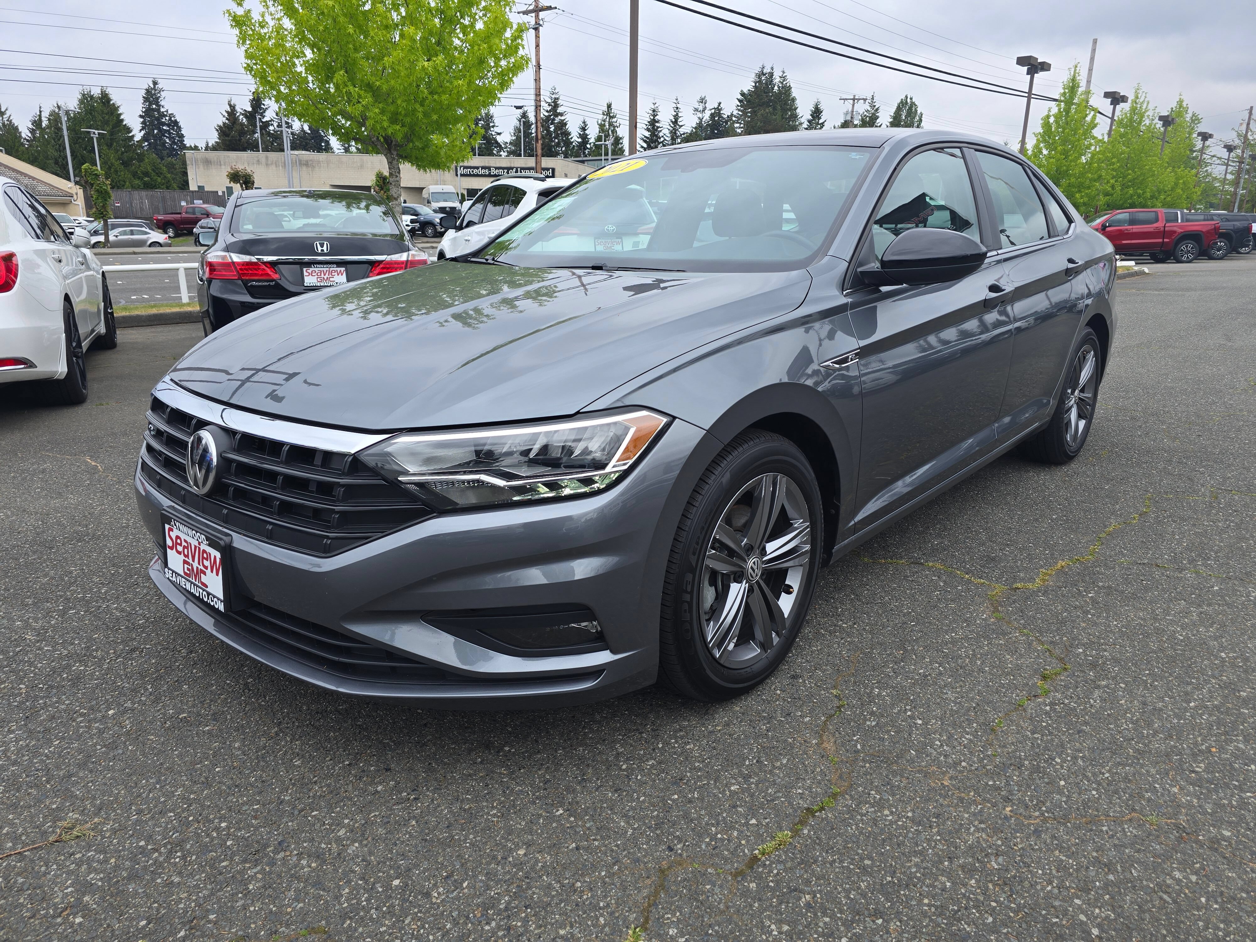 Used 2021 Volkswagen Jetta R-Line FWD image 7
