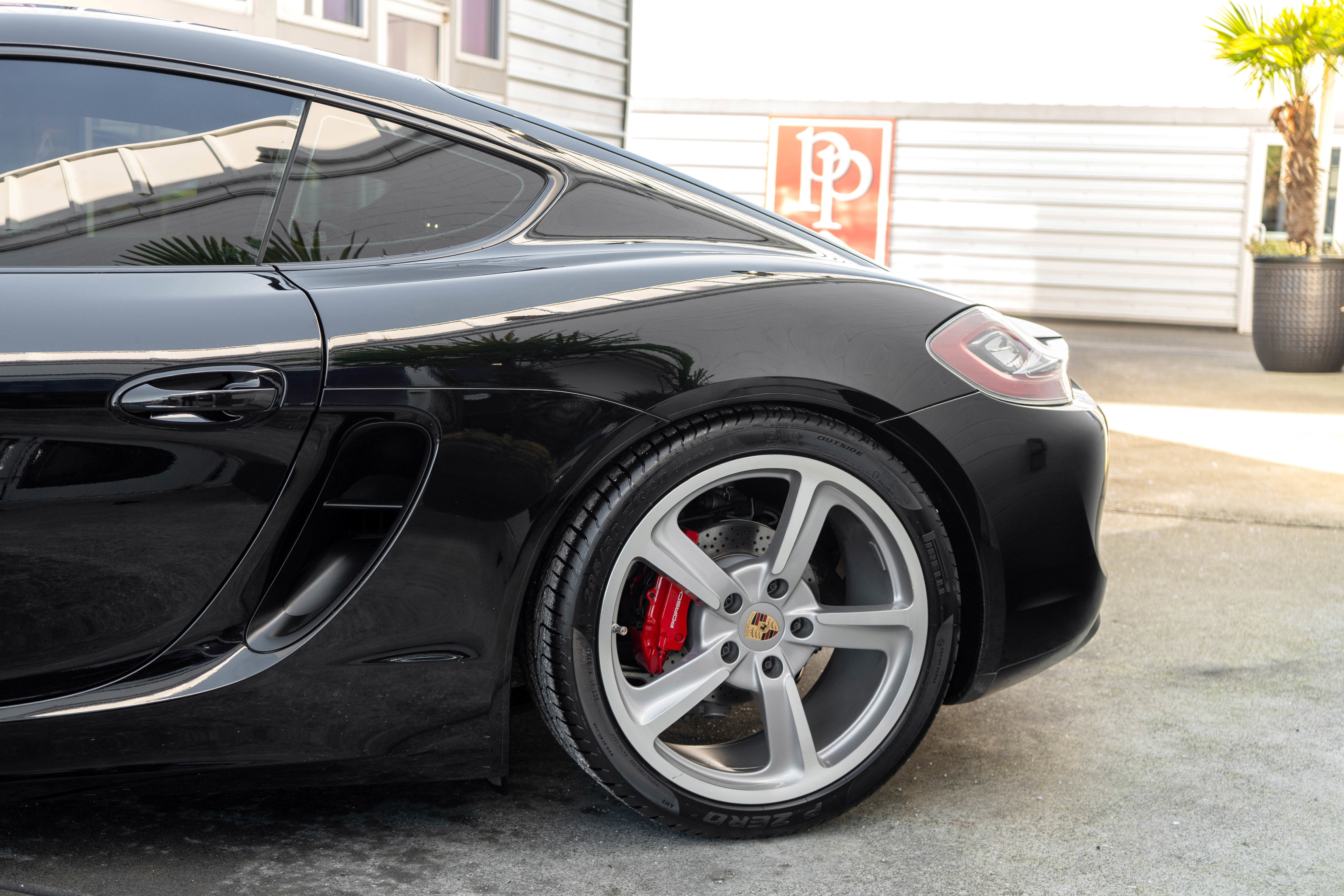 Used 2014 Porsche Cayman S image 5