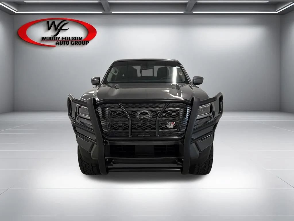 Used 2024 Nissan Frontier SL w/ Technology Package AWD/4WD image 2