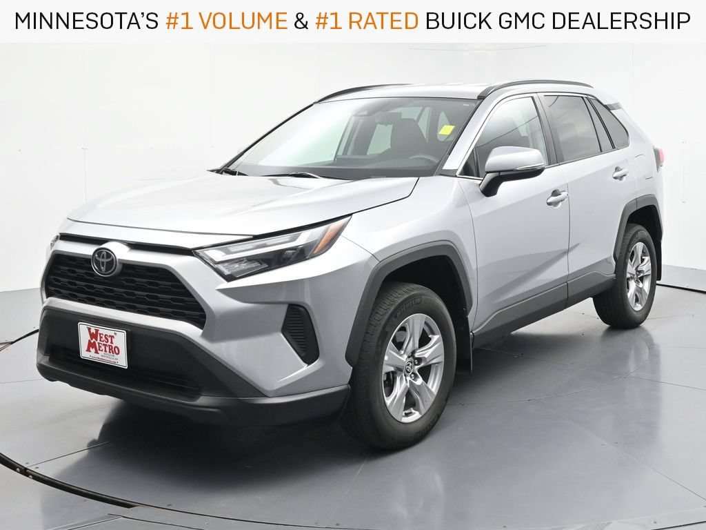 Used 2023 Toyota RAV4 XLE AWD/4WD image 1