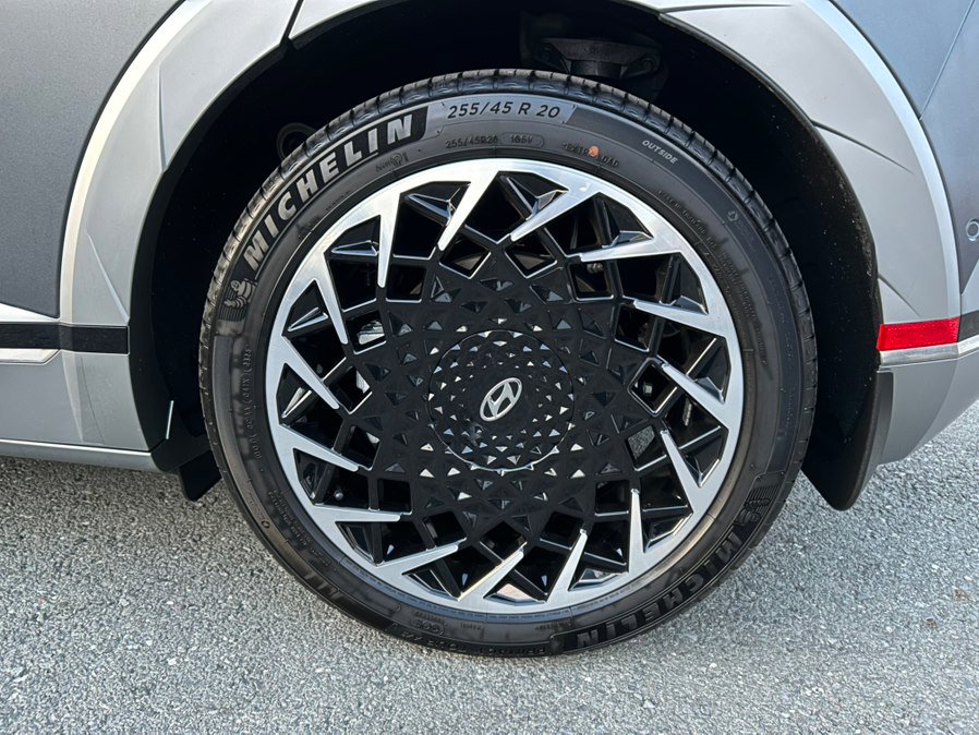 Used 2024 Hyundai Ioniq 5 Limited image 67