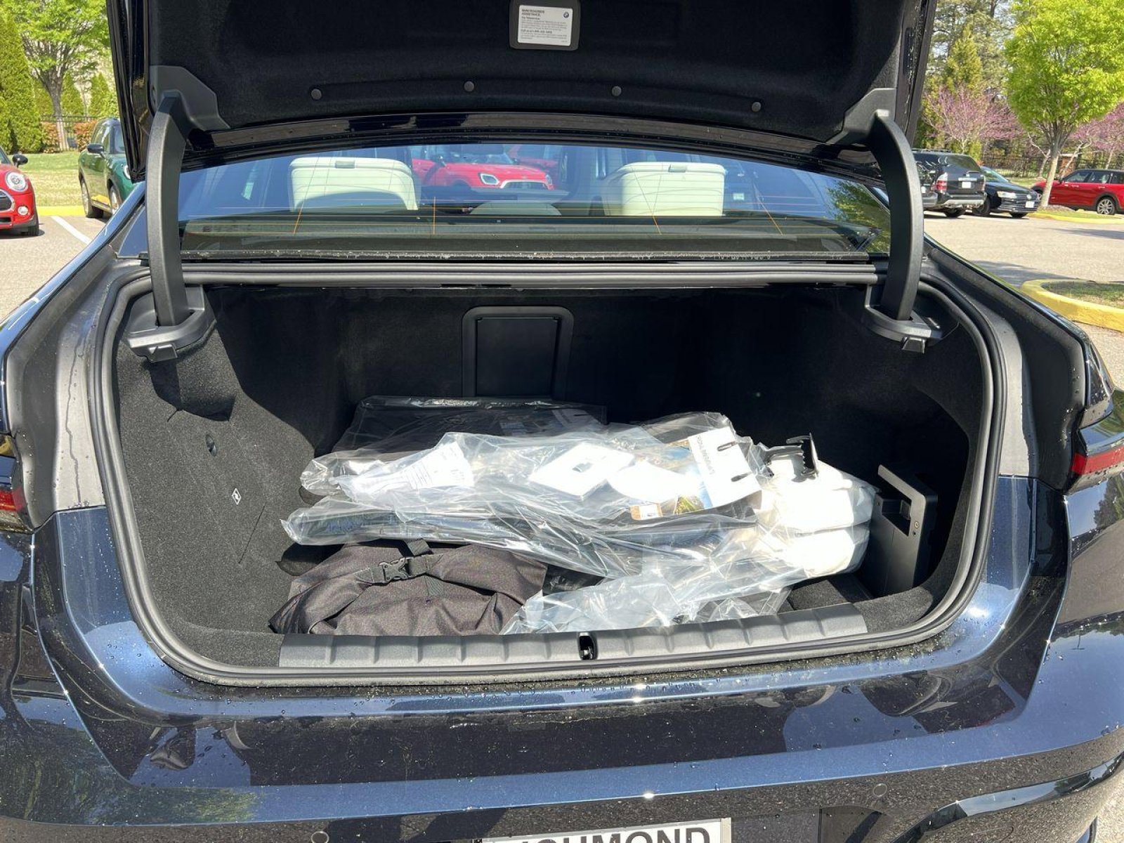 New 2025 BMW i7 eDrive50 w/ Executive Package image 24