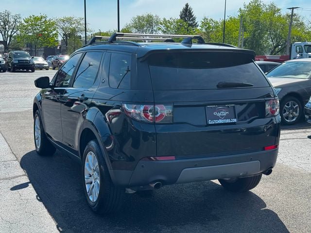 Used 2017 Land Rover Discovery Sport SE AWD/4WD image 8