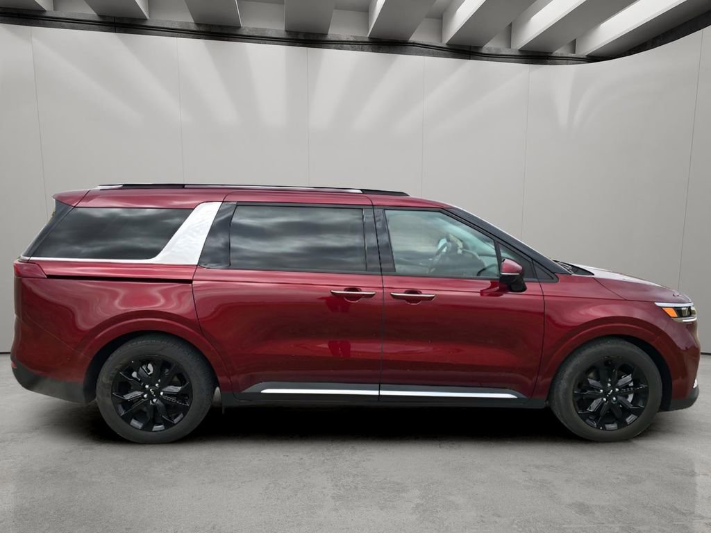 Used 2024 Kia Carnival SX Prestige FWD image 6