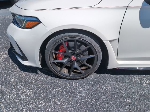 Used 2023 Honda Civic Type R image 7
