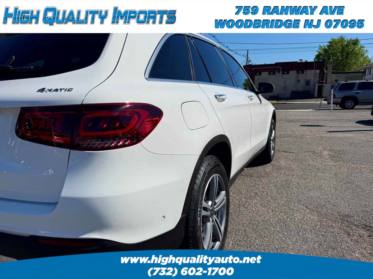 Used 2021 Mercedes-Benz GLC 300 4MATIC w/ Multimedia Package image 10