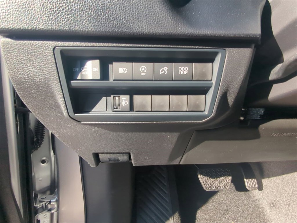 New 2026 Toyota Tundra SR image 19