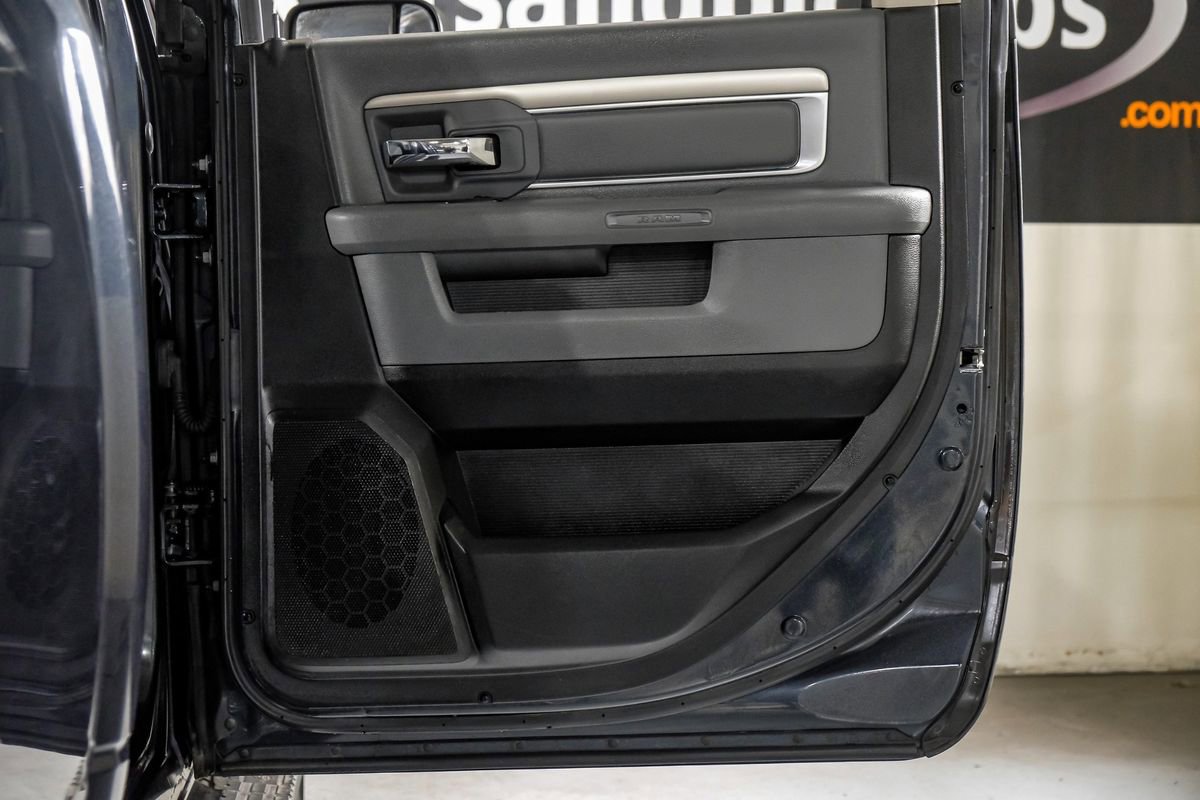 Used 2017 RAM 2500 SLT AWD/4WD image 34