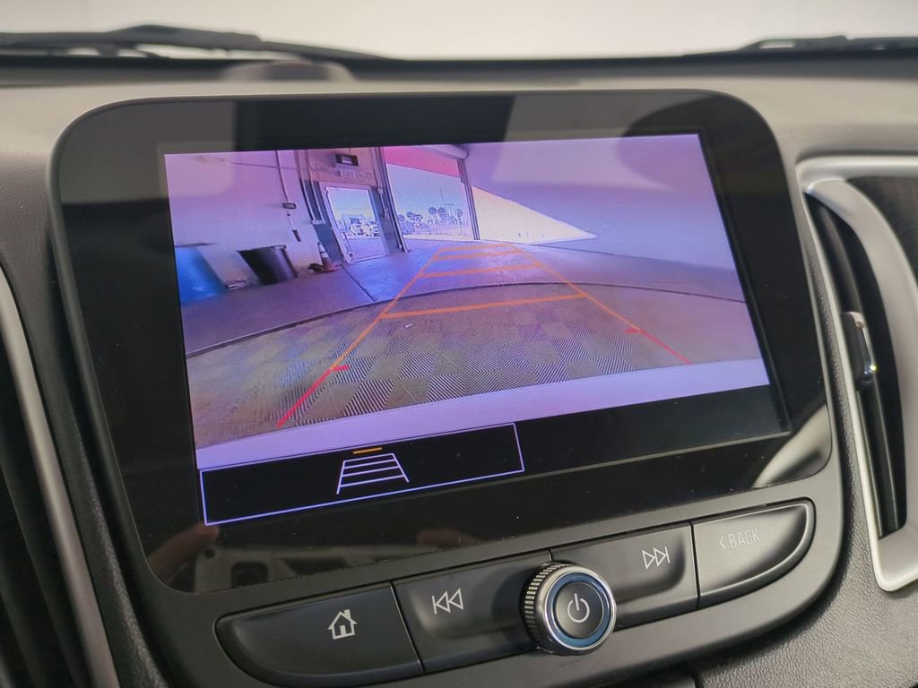 Used 2024 Chevrolet Malibu LT image 23