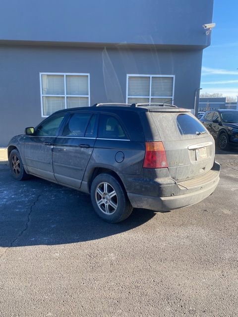 Used 2008 Chrysler Pacifica Touring image 3