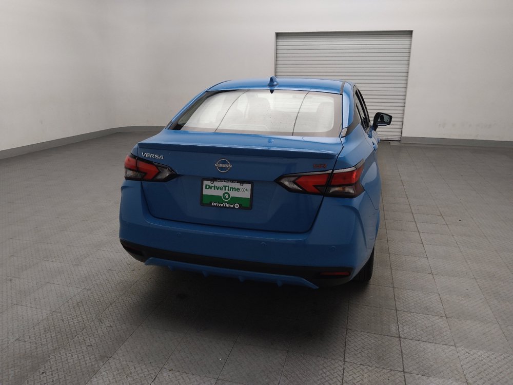 Used 2025 Nissan Versa SR FWD image 7
