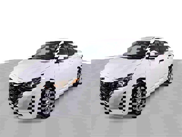 Used 2025 Nissan Sentra S image 1