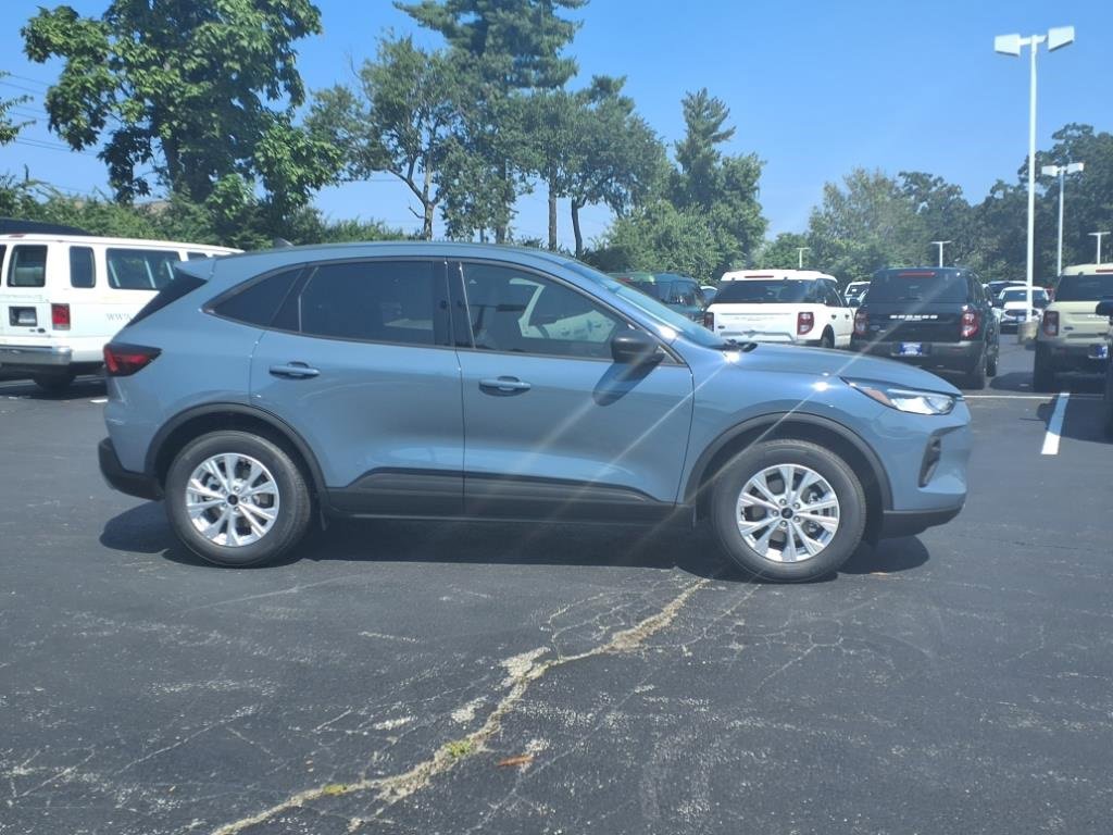 New 2025 Ford Escape Active image 7
