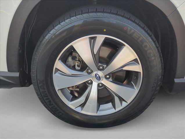 Used 2019 Subaru Ascent Premium AWD/4WD image 4