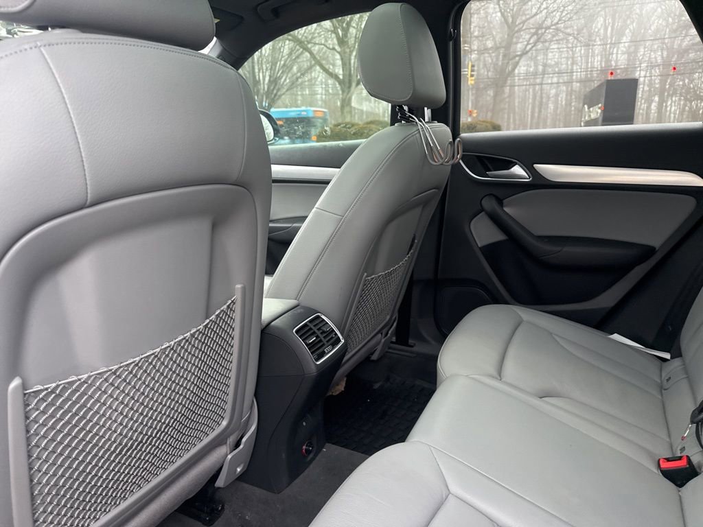 Used 2018 Audi Q3 2.0T Premium w/ Convenience Package image 10