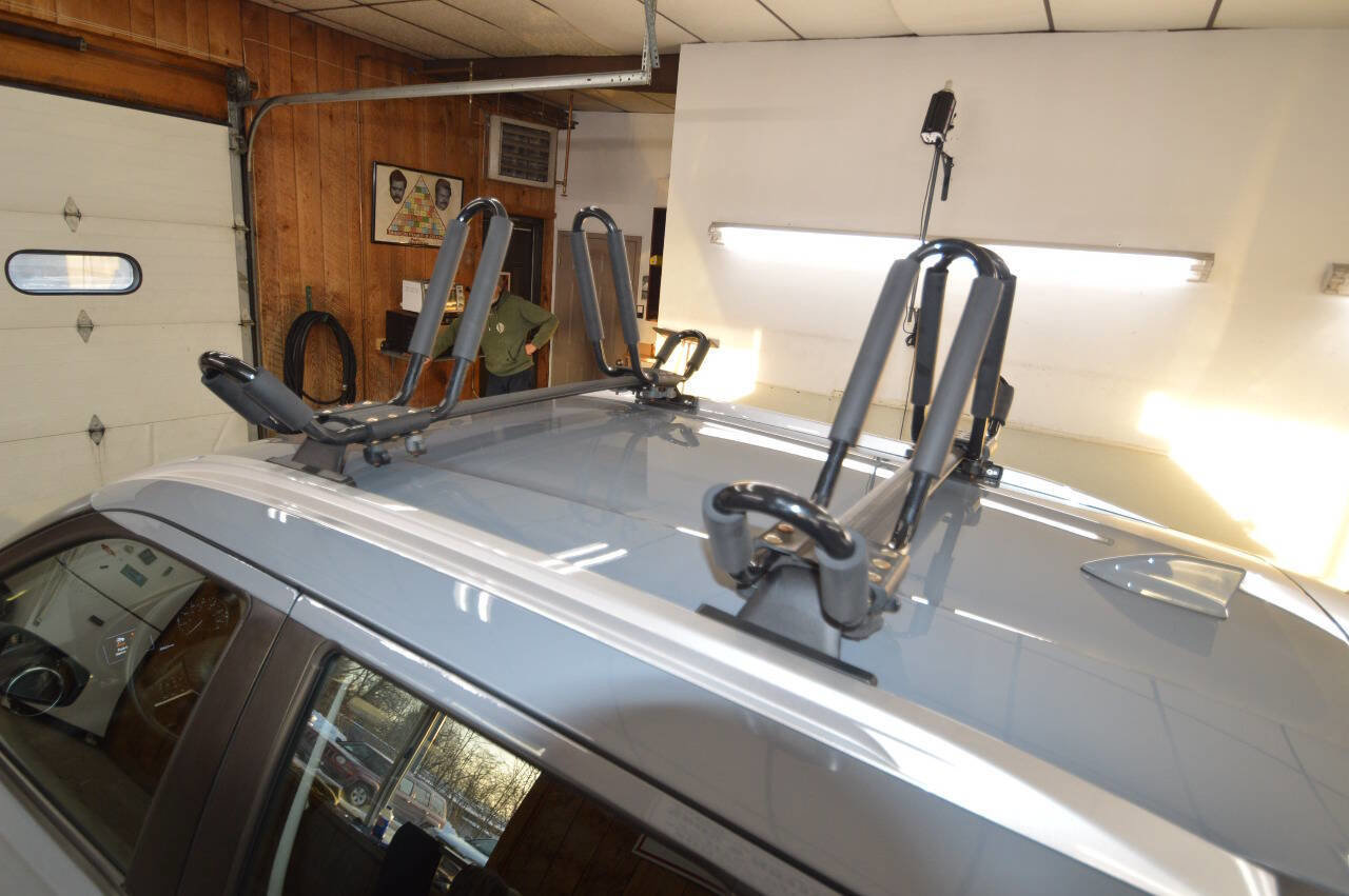 Used 2024 Nissan Kicks SV image 21