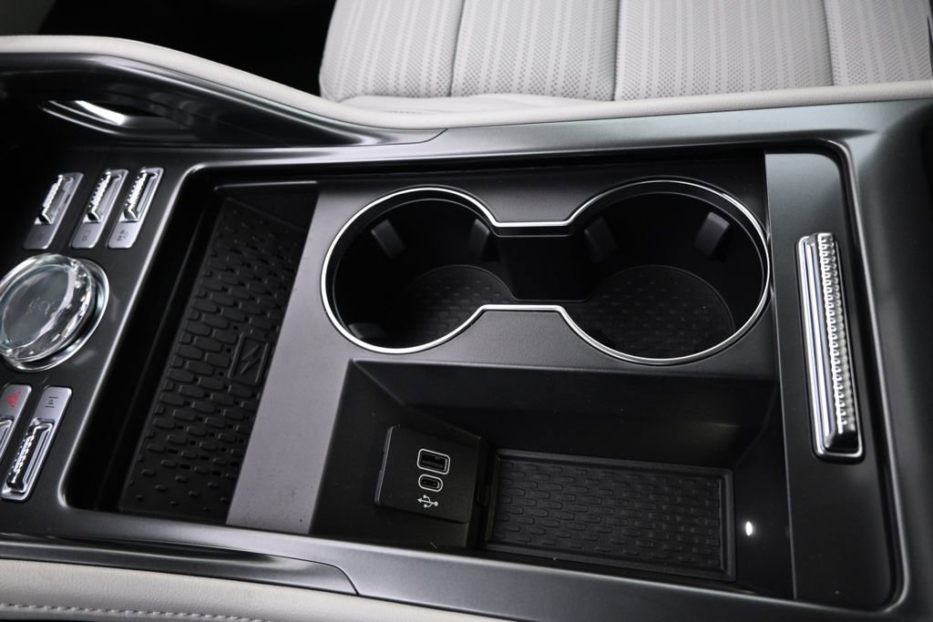 New 2026 Lincoln Nautilus Reserve image 29