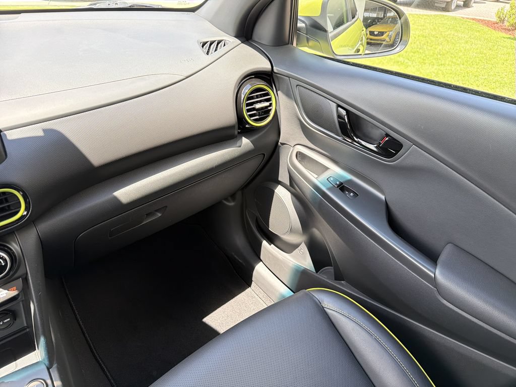 Used 2019 Hyundai Kona Ultimate AWD/4WD image 18