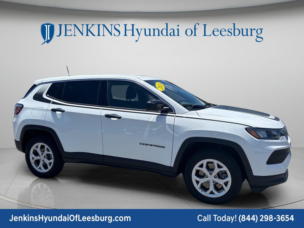 Used 2024 Jeep Compass Sport w/ Mopar Graphics Package AWD/4WD image 2