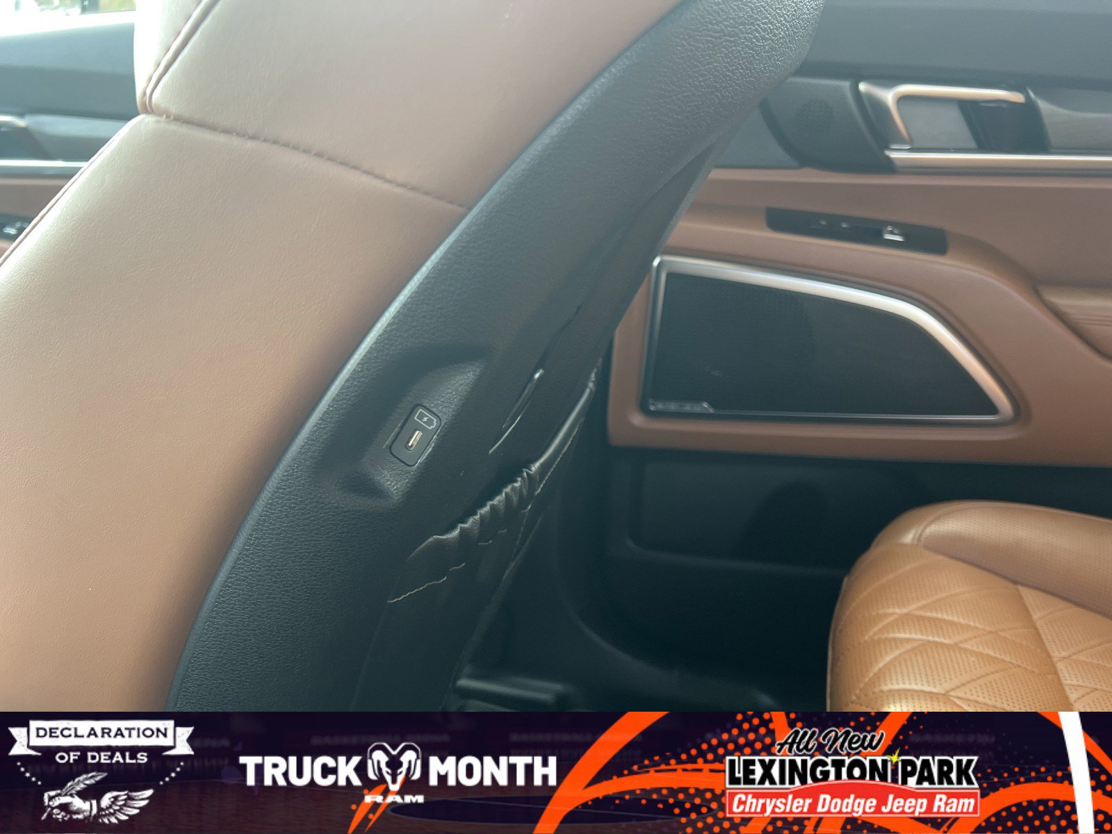 Used 2023 Kia Telluride SX Prestige X-Line image 16