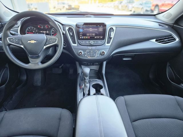 Used 2023 Chevrolet Malibu LT FWD image 15