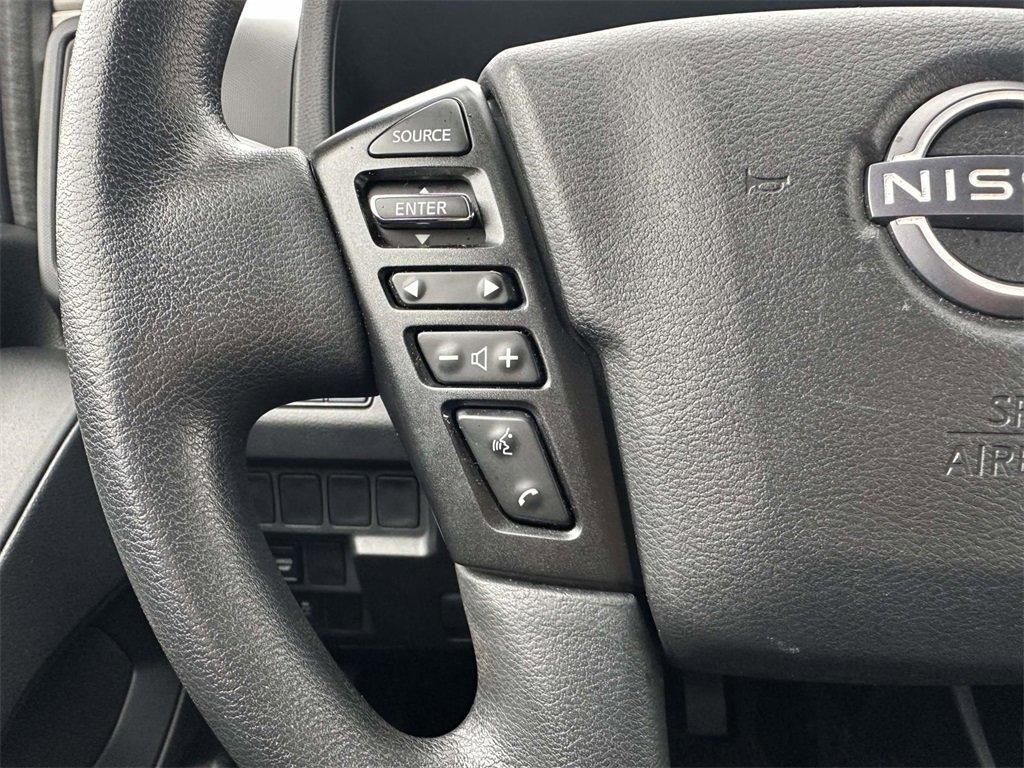 Used 2022 Nissan Frontier S image 12