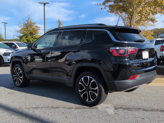 Certified 2022 Jeep Compass Limited AWD/4WD image 6