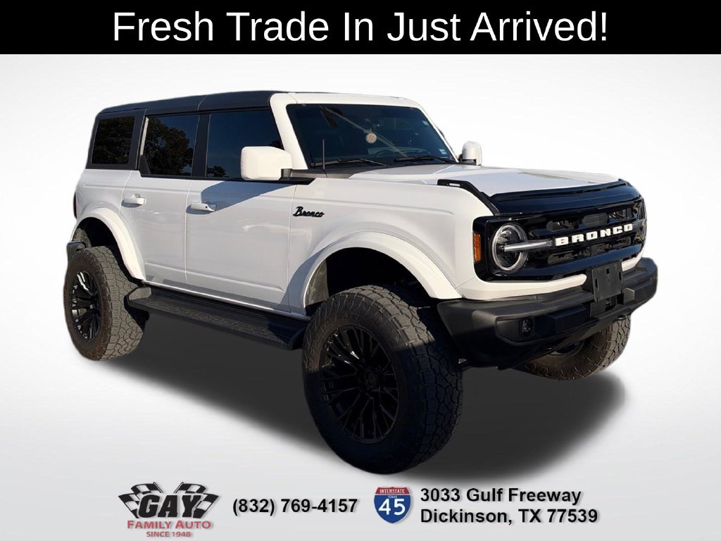 Used 2025 Ford Bronco Outer Banks AWD/4WD image 1