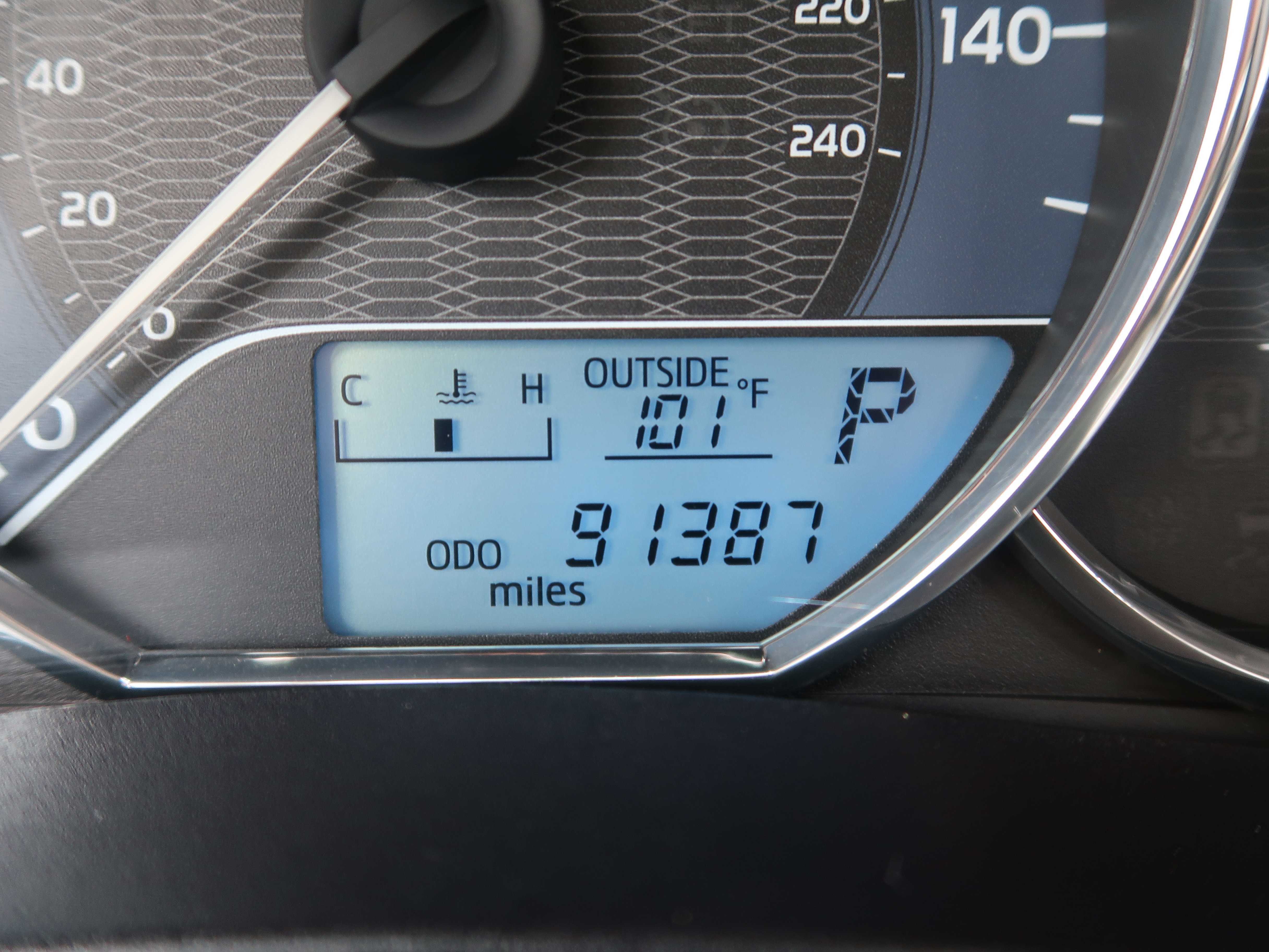 Used 2014 Toyota Corolla LE FWD image 22