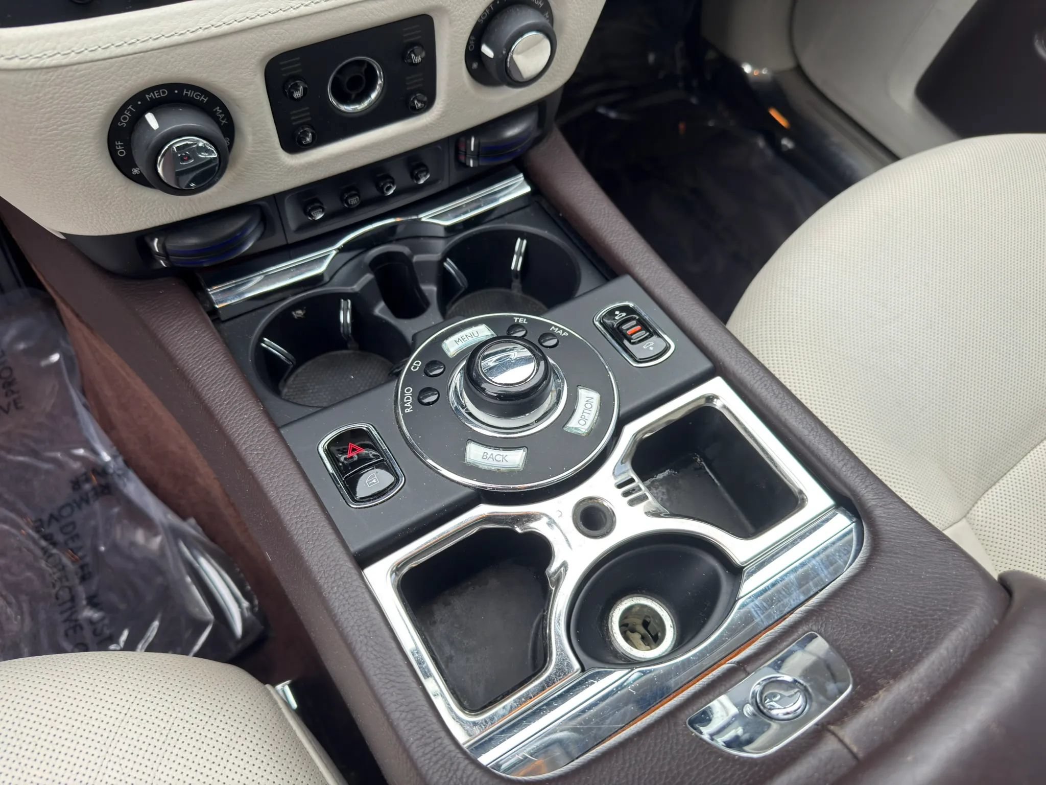Used 2013 Rolls-Royce Ghost RWD image 28