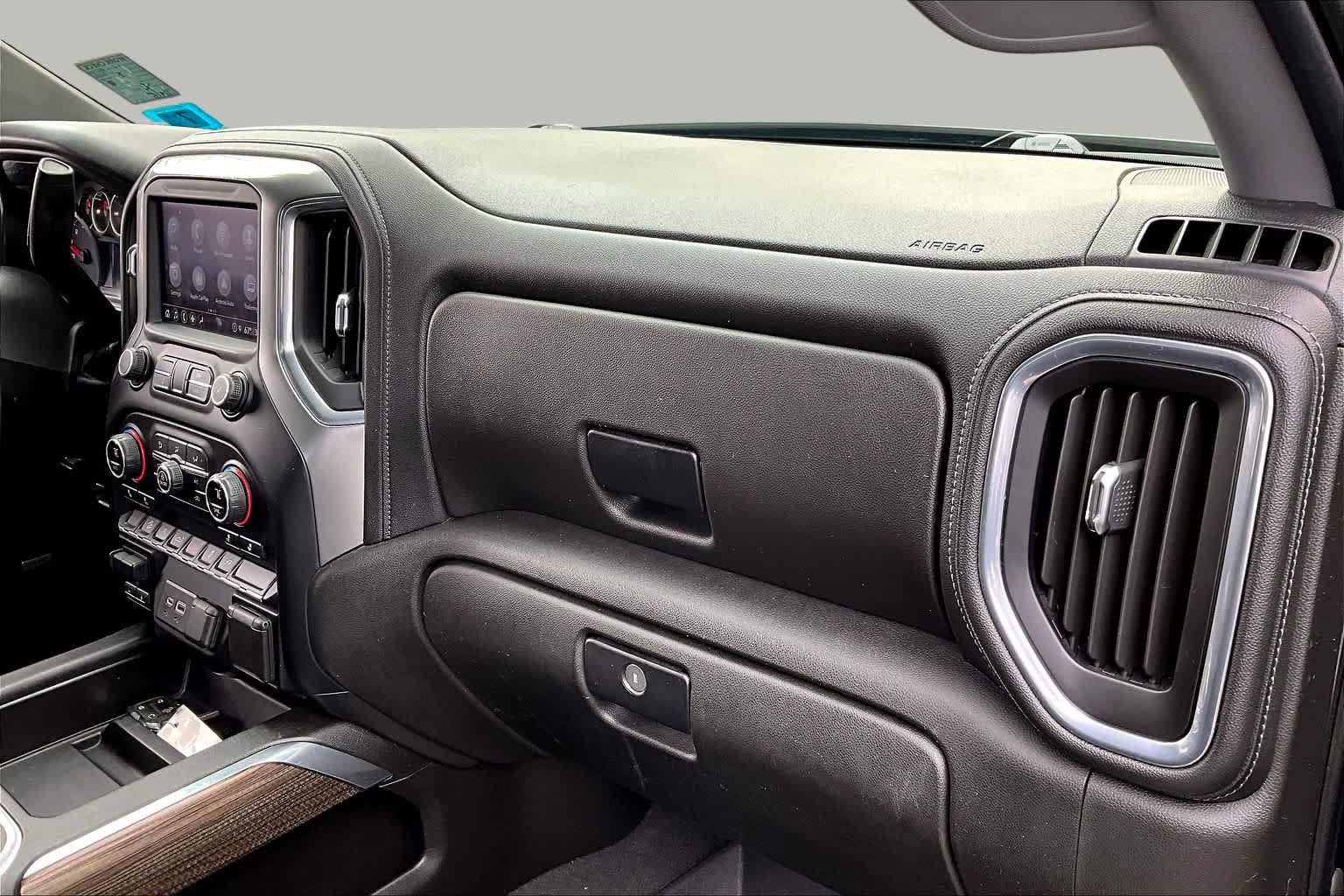 Used 2021 Chevrolet Silverado 1500 RST w/ Convenience Package II AWD/4WD image 17