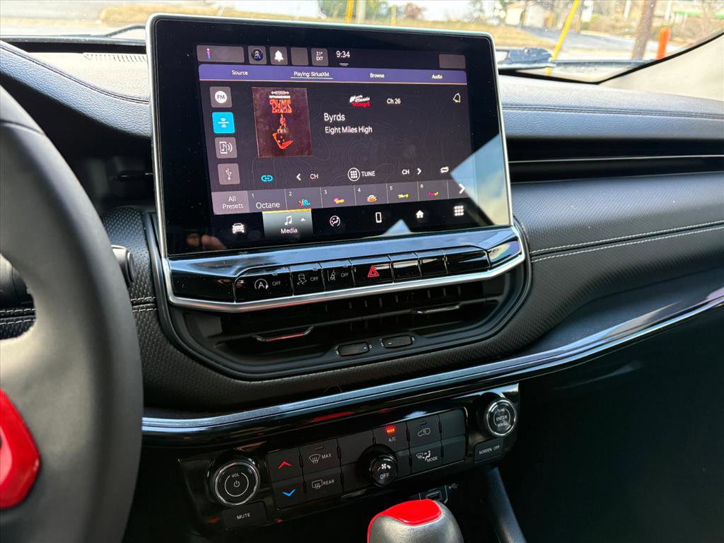 Used 2023 Jeep Compass Altitude image 10