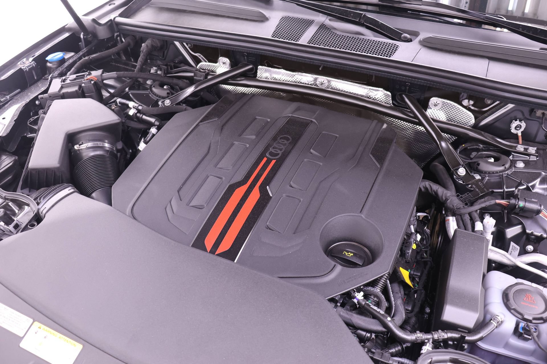 New 2026 Audi SQ5 Premium Plus AWD/4WD image 17