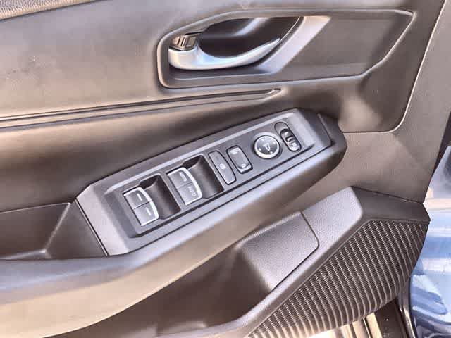 Certified 2025 Honda Accord SE image 30